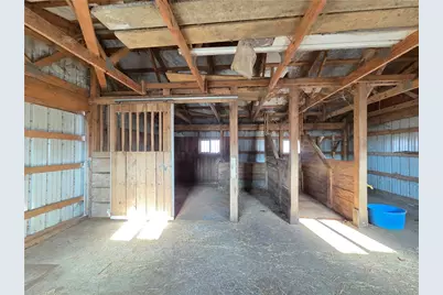 1055 Mercer New Wilmington Road, Lackawannock Township, PA 16142 - Photo 14