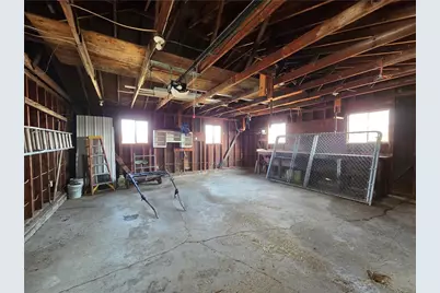 1055 Mercer New Wilmington Road, Lackawannock Township, PA 16142 - Photo 18