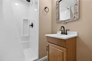 3224 Bookman Ave, Pittsburgh, PA 15227 - Photo 16