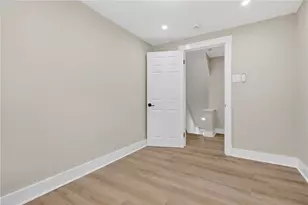 3224 Bookman Ave, Pittsburgh, PA 15227 - Photo 8