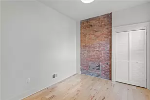 2011 Forbes Ave, Pittsburgh, PA 15219 - Photo 24