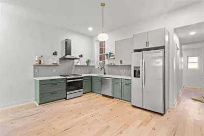 2011 Forbes Ave, Pittsburgh, PA 15219 - Photo 8