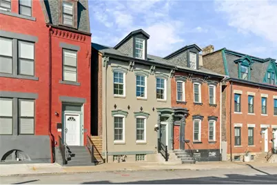 2011 Forbes Ave, Pittsburgh, PA 15219 - Photo 2