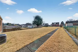 98 Pennsylvania Blvd, Monessen, PA 15062 - Photo 30