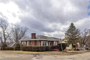 801 9th St, Donora, PA 15033 - Photo 2