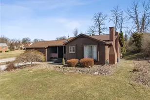 305 Todd School Rd, Hempfield Township, PA 15601 - Photo 2