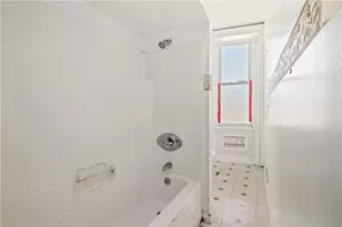 1040 Herron Ave, Pittsburgh, PA 15219 - Photo 14