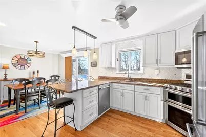 196 Marion Dr, Peters Township, PA 15317 - Photo 8