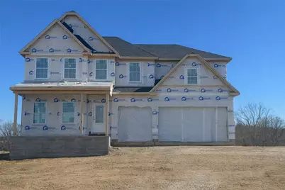 172 Victoria Dr, Moon/Crescent Twp, PA 15108 - Photo 2