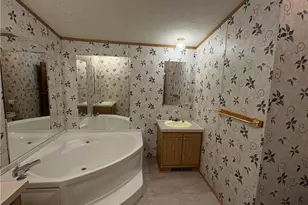 3078 N 1st, Shenango, PA 16134 - Photo 14