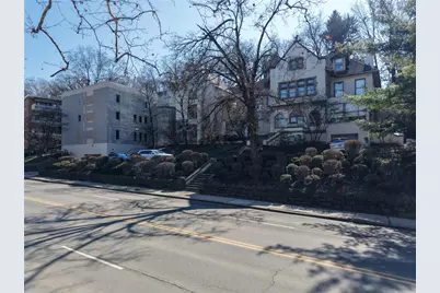 5030 5th Ave #213, Pittsburgh, PA 15232 - Photo 2