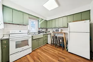 2333 Long St, South Greensburg Boro, PA 15601 - Photo 4