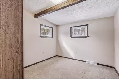 255 Evergreen Ln, Mount Pleasant Township, PA 15610 - Photo 18