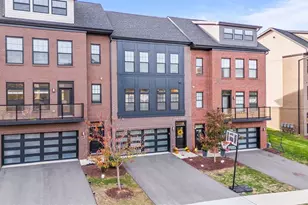 202 Kousa Ln, Peters Township, PA 15367 - Photo 2