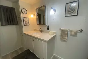 114 Menock Manor Ln, Hempfield Township, PA 15601 - Photo 10