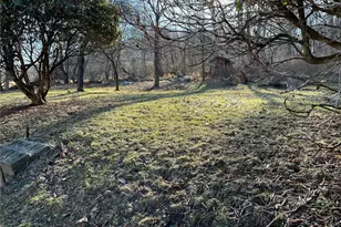 222 Whitten Hollow Rd, New Kensington, PA 15068 - Photo 4