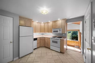 517 Dunn Dr, Pittsburgh, PA 15227 - Photo 14