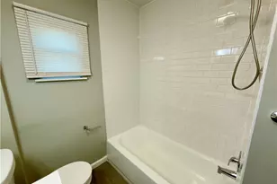 413 Sinton Ave, Pittsburgh, PA 15210 - Photo 16