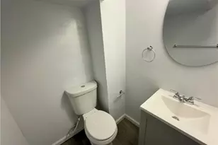 413 Sinton Ave, Pittsburgh, PA 15210 - Photo 28