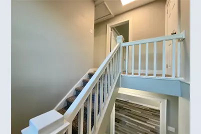 413 Sinton Ave, Pittsburgh, PA 15210 - Photo 8