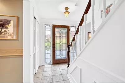 112 N Heide Ln, Peters Township, PA 15317 - Photo 2