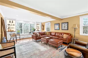 112 N Heide Ln, Peters Township, PA 15317 - Photo 4