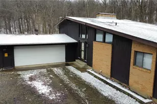 114 Clifford Ln, Middlesex Township, PA 16059 - Photo 2