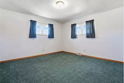 908 15th St, Forward Township, PA 15037 - Photo 30