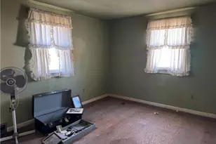 198 12th St, Ambridge, PA 15003 - Photo 22