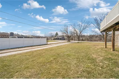 2002 Zoe Ln, Hempfield Township, PA 15601 - Photo 36