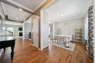 2002 Zoe Ln, Hempfield Township, PA 15601 - Photo 4