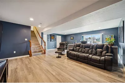 2002 Zoe Ln, Hempfield Township, PA 15601 - Photo 28