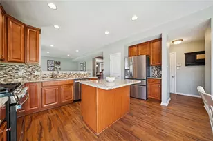 2002 Zoe Ln, Hempfield Township, PA 15601 - Photo 14