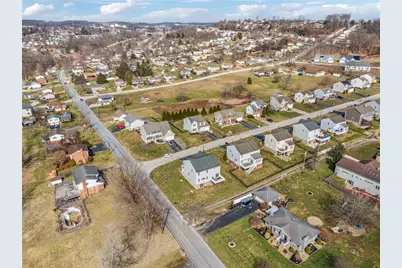 2002 Zoe Ln, Hempfield Township, PA 15601 - Photo 38