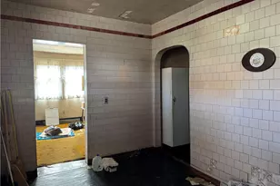 198 12th St, Ambridge, PA 15003 - Photo 6