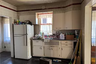 198 12th St, Ambridge, PA 15003 - Photo 4