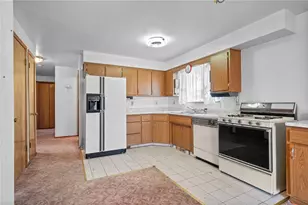 3818 Grant St, South Park, PA 15129 - Photo 12