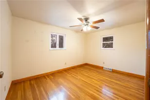 129 Franklin Dr, Greensburg, PA 15601 - Photo 14