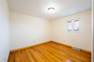 129 Franklin Dr, Greensburg, PA 15601 - Photo 20