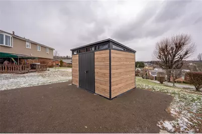 129 Franklin Dr, Greensburg, PA 15601 - Photo 32