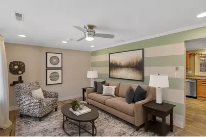 143 Northview Cir, Brighton Township, PA 15009 - Photo 4