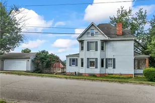 432 Holmes Ave, Baden, PA 15005 - Photo 4