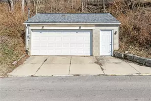 1369 5th Ave, Freedom, PA 15042 - Photo 8