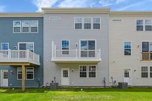 216 Truth Cir, Harmony Boro, PA 16037 - Photo 2