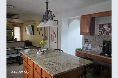 401 Lexington Dr, Hempfield Township, PA 15601 - Photo 4