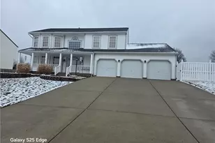 401 Lexington Dr, Hempfield Township, PA 15601 - Photo 1