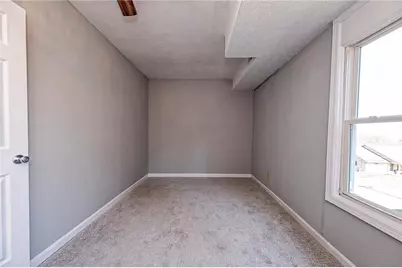 335 Queensbury St, Pittsburgh, PA 15205 - Photo 8