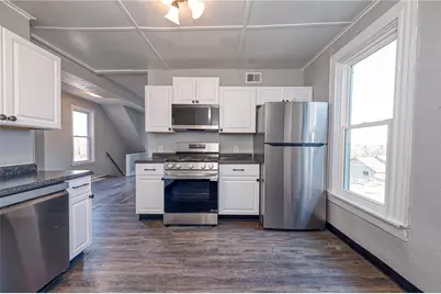 335 Queensbury St, Pittsburgh, PA 15205 - Photo 4