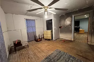 942 Brown St, Belle Vernon, PA 15012 - Photo 22