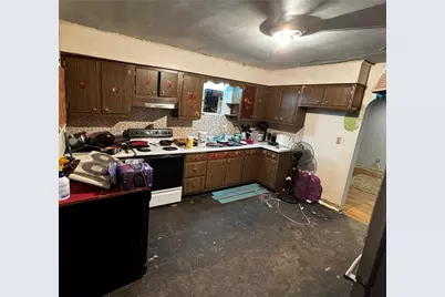 942 Brown St, Belle Vernon, PA 15012 - Photo 10